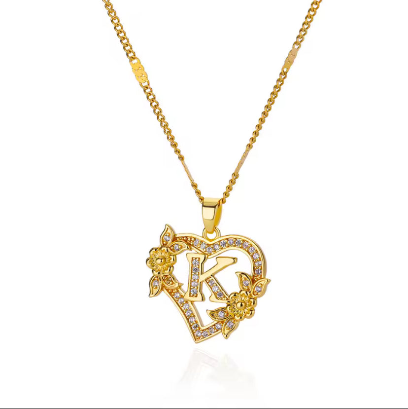 Initial pendant necklace A-Z